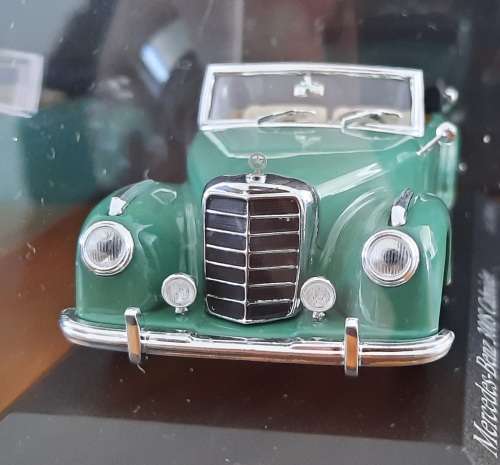 Mercedes Benz 300S Cabriolet