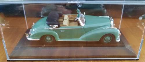 Mercedes Benz 300S Cabriolet