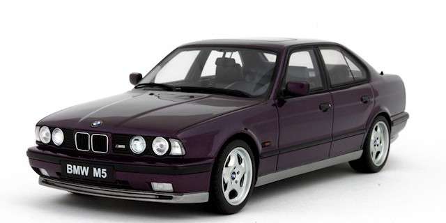BMW M5 finished in purple