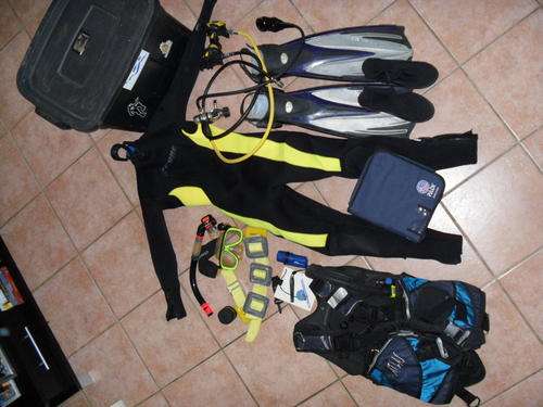 Full scuba gear set (no cylinder)