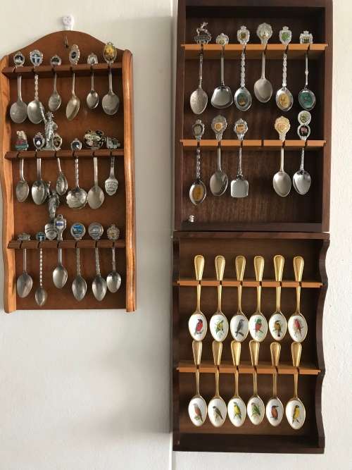 **** COLLECTION OF INTERNATIONAL, SA. and  GOLDEN BIRD SPOONS ****