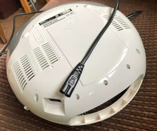 **** PHILIPS PORTABLE RADIO/CD PLAYER ****