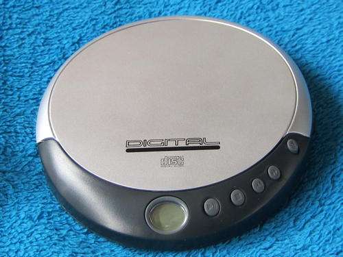 **Digital Portable CD Player**