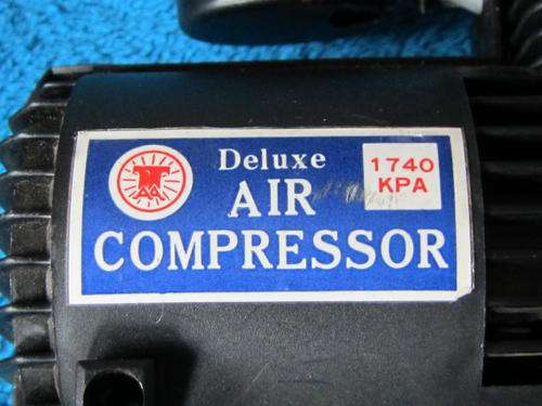 compressor car tyre emergency accessory 12V 