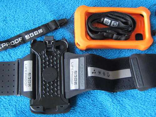 ***iPhone4s Lifproof Accessories***