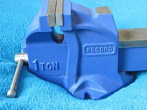 *** R1-STEAL! *** RECORD 1TON BENCH VICE ***
