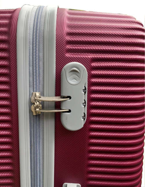 3 Piece Hard Outer Shell High Quality 360 Degree Rotating 4 Wheel Luggage Set in Multiple Colours