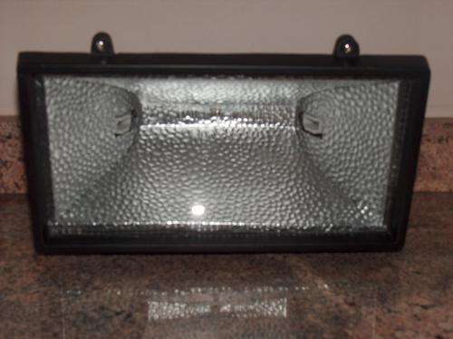 NEW  1000 WATTS HALOGEN FLOODLIGHT