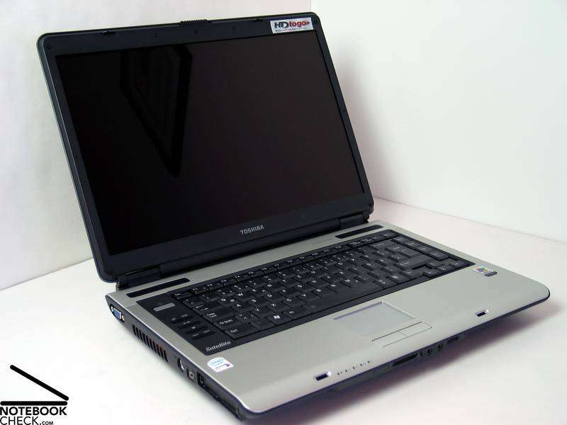 TOSHIBA SATELLITE LAPTOP