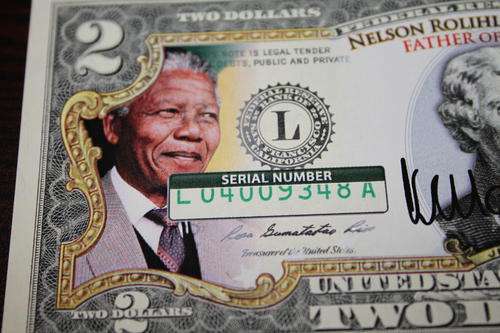 Signed Nelson Mandela US $2 note with Certificate of Authenticity 1918-2013 edition