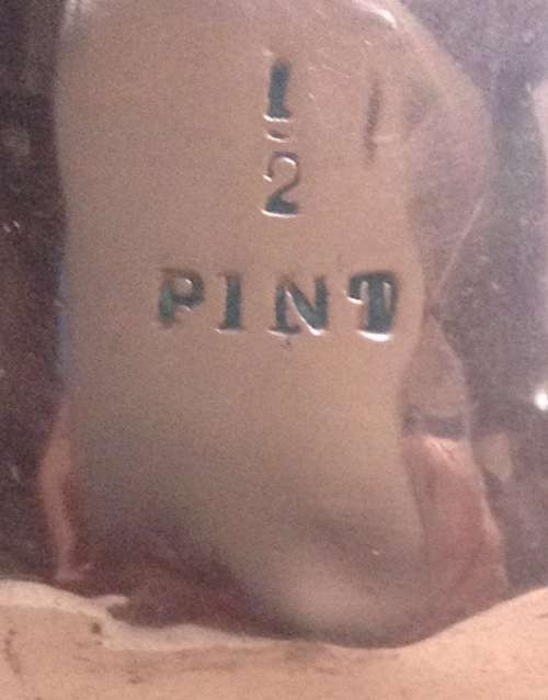 1/4 Pint haystack measuring jug with assay seal