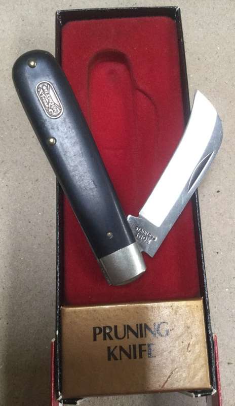 Wilkinson sword pruning knife, in outstanding condition