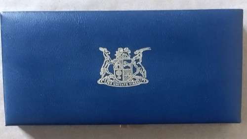 1985 short proof incl silver R1....as per photos