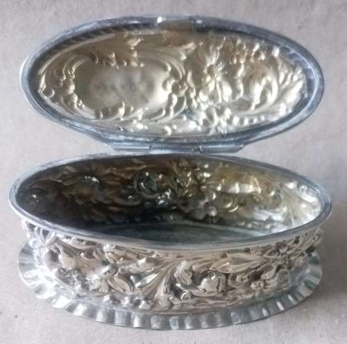 Sterling silver trinket box