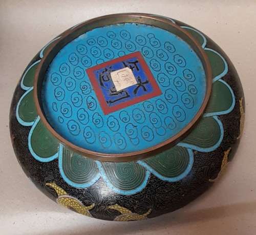 Vintage Chinese cloisonné low bowl in outstanding condition