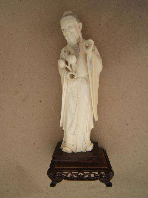 Ivory Figurine, 215mm height incl stand....plus postage R1050