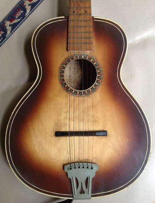 Bellini Boxwood Guitar......the township guitar .....made in Pinetwown..