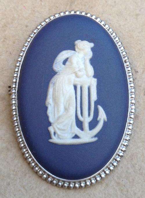 Wedgwood 42 mm......postage R26.00