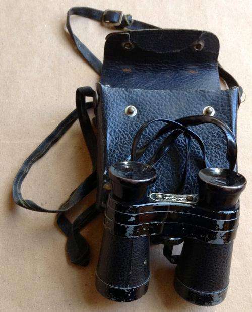 Vintage Airguide 39 Binoculars. Made in USA.
