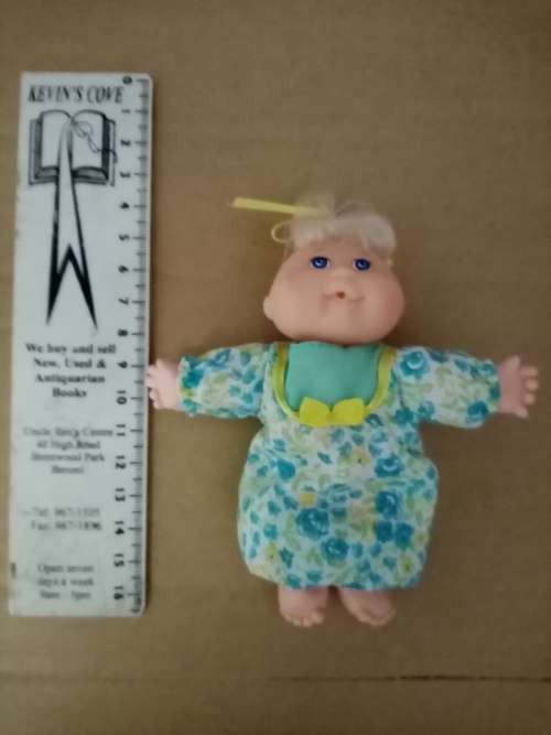 Cabbage Patch Doll Small Vintage Toy (Soft Body, Plastic Head, 11cm, 1996 Made in China