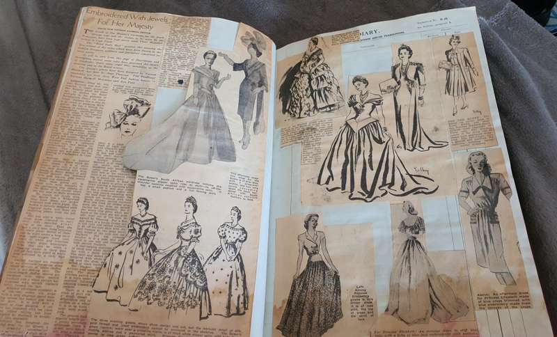 Royal family vintage scrapbook (Royalists)