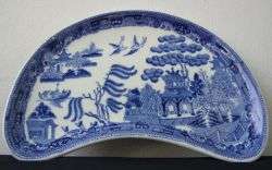 WEDGWOOD HALFMOON DISH - WILLOW PATTERN