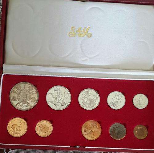 1974 Long Proof Set Including R1 and R2 Gold