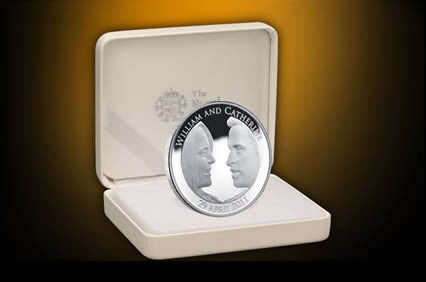 ROYAL WEDDING UK PRINCE WILLIAM AND KATE WEDDING COMMEMORATIVE PROOF COIN 1 OZ.NEW AND UNOPENED