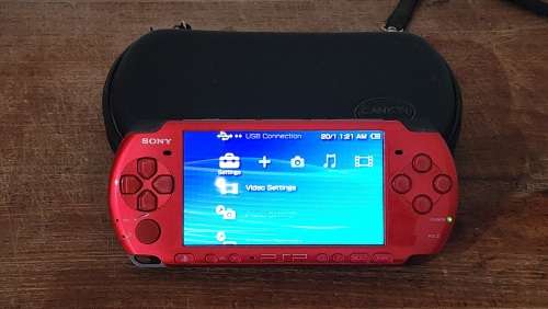 Sony PSP Playstation Portable 2000 Slim DEEP RED