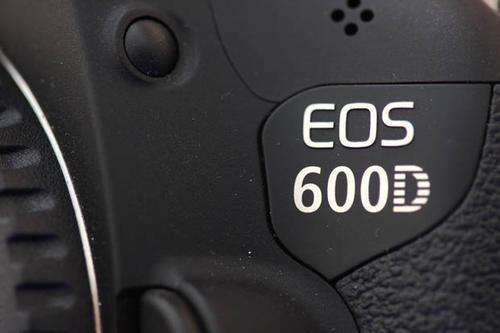 Canon 600 D (Body ONLY) + Accessories + x 2 Carry Bags - Hardly used