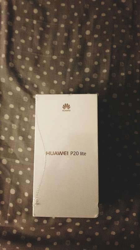 Huawei P20 Lite (Black - 64GB)