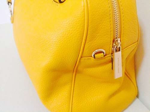 MICHAEL KORS LEATHER TOTE