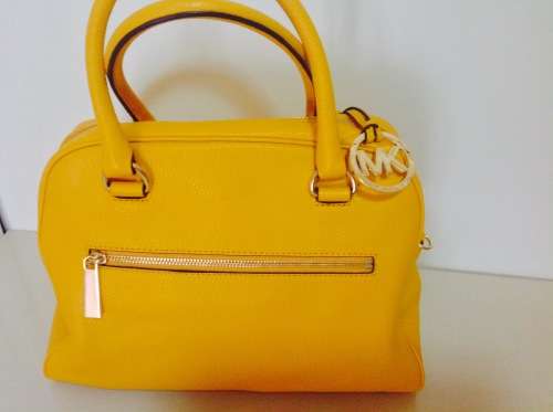 MICHAEL KORS LEATHER TOTE