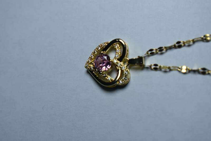 `R999` May Bargain 18K Gold Plated Heart Necklace