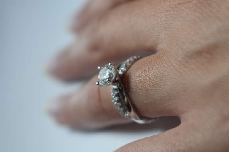 Engagement Ring With Certificate of Authenticity Limited Edition!!!