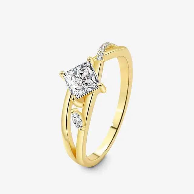 R8000!!!! Engagement Ring With `GRA` certificate