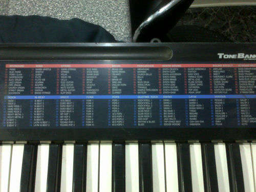 (2nd HAND) CASIO CA-110 Electronic Keyboard With 100 Tone Bank / Patterns 8-Note Polyphonic