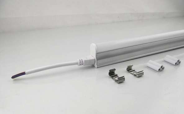 Special!! 4 Foot LED Tube light 16W (220V) T5