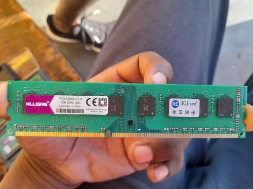 Kllisre 8GB Desktop  RAM DDR3 1600MHz × 4 ( 32 GB in all )