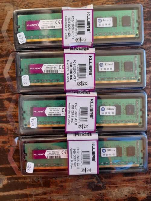 Kllisre 8GB Desktop  RAM DDR3 1600MHz × 4 ( 32 GB in all )
