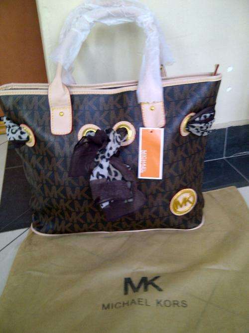 Exclusive Luxury Designer Michael Kors Handbag