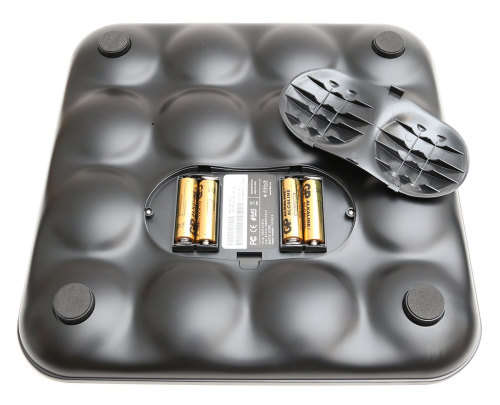 FITIBIT ARIA WIFI SCALE!!! AVAILABLE IN BLACK, PRICED TO GO!!!