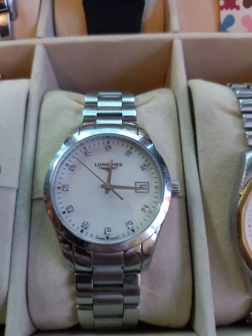 LONGINES MOTHER OF PEARL WITH REAL DIAMOND DIALS L2.386.2!!