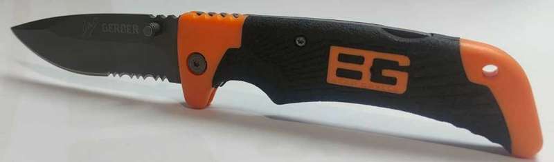 Bear Grylls Gerber Knife