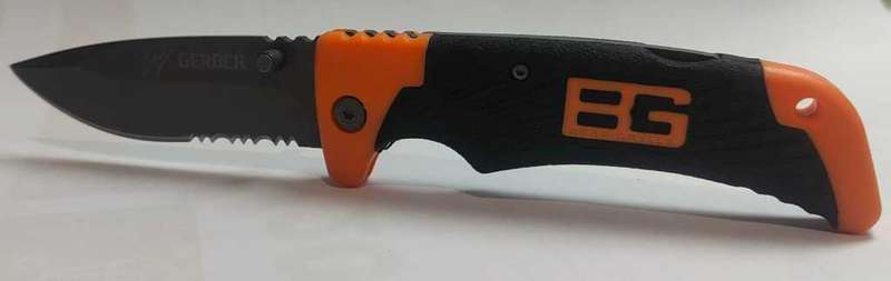 Bear Grylls Gerber Knife