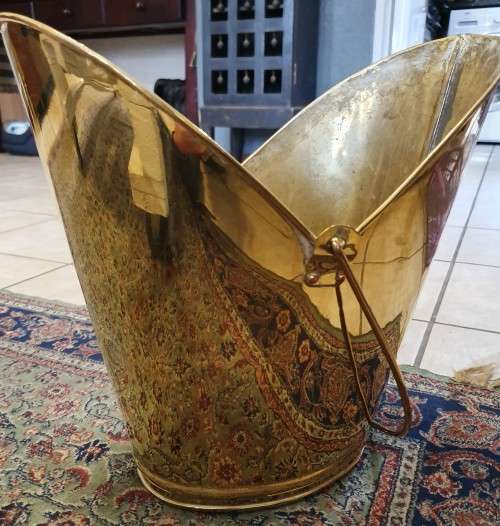 Large Brass Bucket and Handle