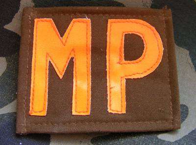 ** R5 SPECIAL ** Military Police Helmet Badge