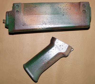 LM4 Cammo Front Grip and Pistol Grip