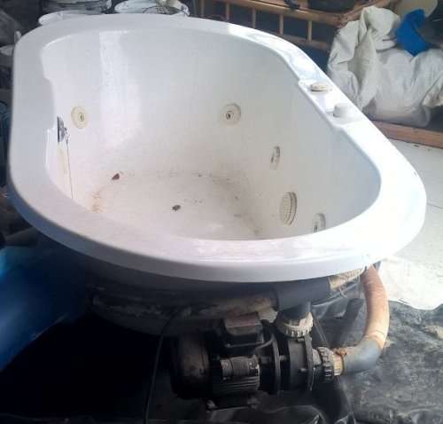 6 Jet Spa Bath