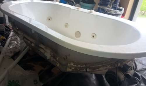 6 Jet Spa Bath